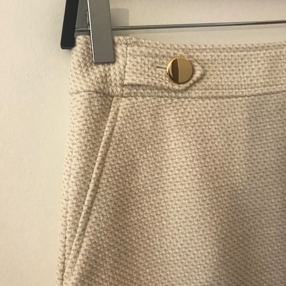 Cream Skirt - Picture 2 of 5